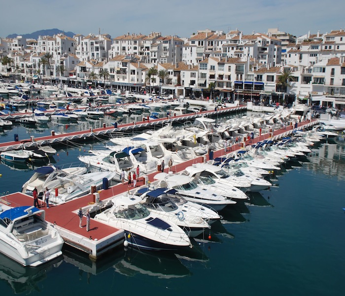 Boat rental