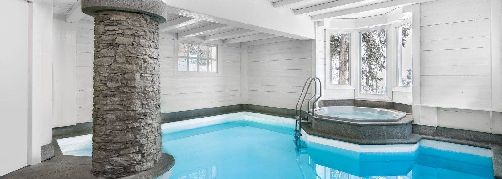 Chalet White Dream