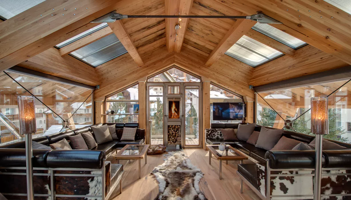 Chalet Backstage Luxury